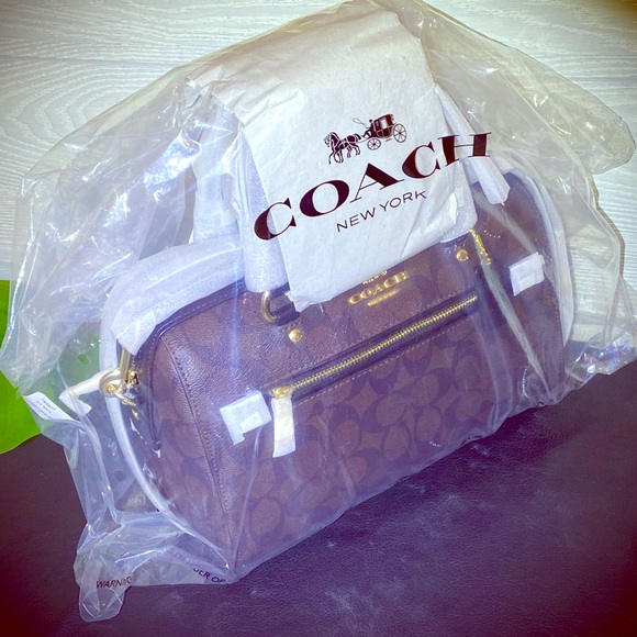 COPY - COACH BAG NWT BROWN BLACK CANVAS Gold hardware. Satchel - Picture 1 of 2